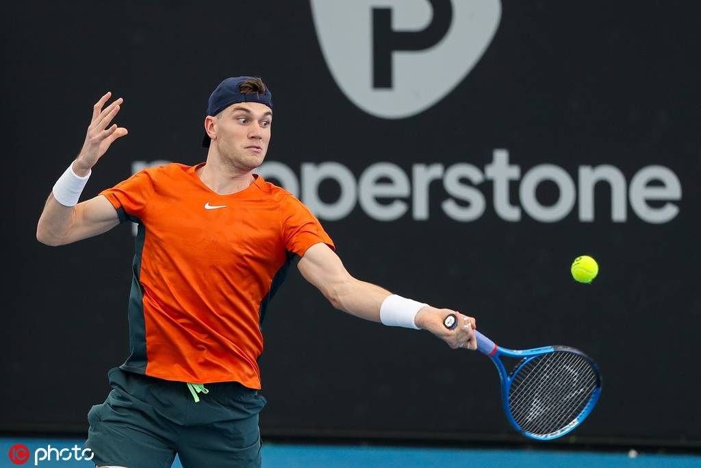 界为之瞩目 界为之瞩目