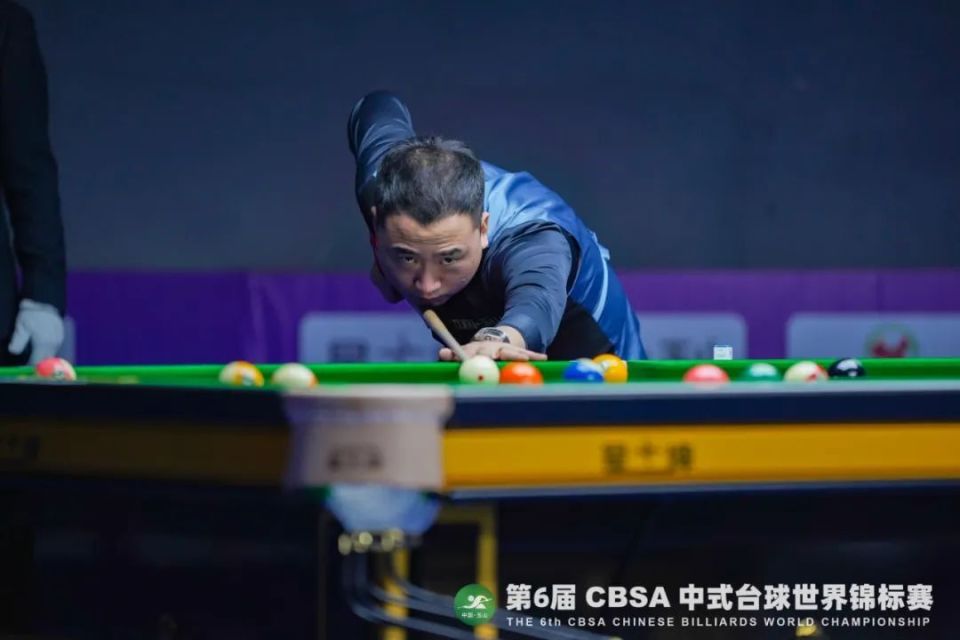 组中脱颖而 组中脱颖而